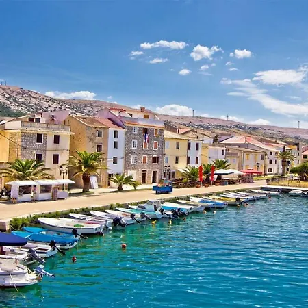 Blue Bay * Pag Town